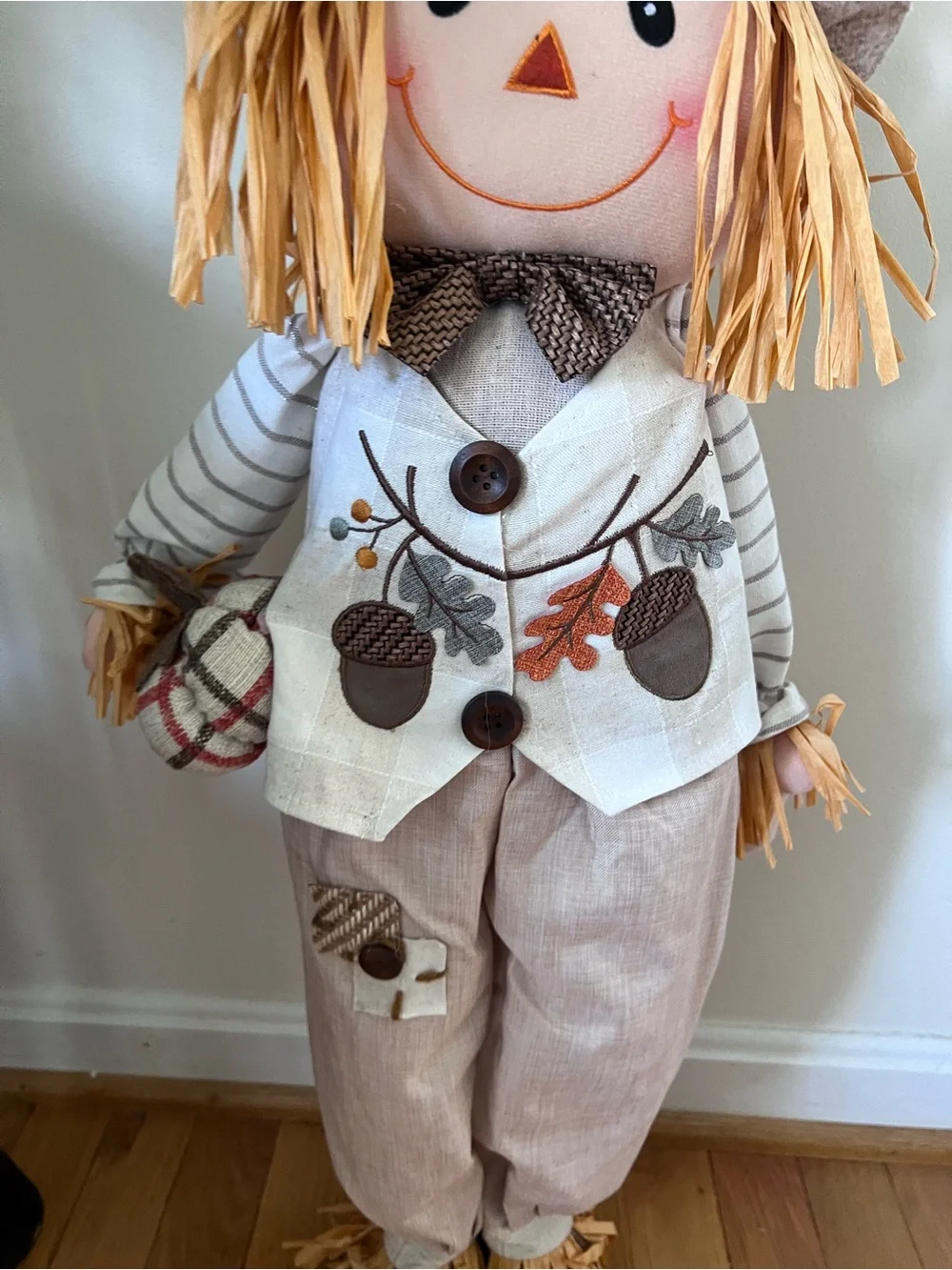 Scarecrow standing decor- beige and orange